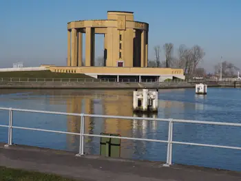 King Albert I-monument in Newport (Belgium)